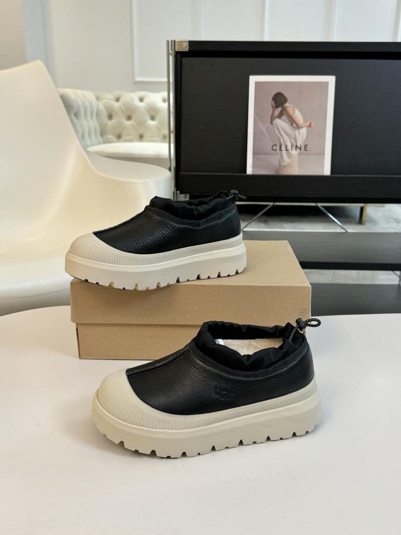 Ugg Flat Shoes